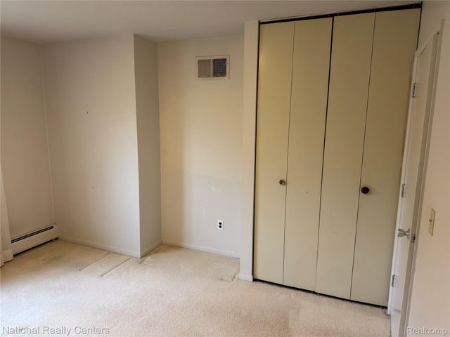 1550 Cherboneau Place 201, Detroit, MI 48027