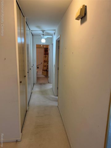 1550 Cherboneau Place 201, Detroit, MI 48027