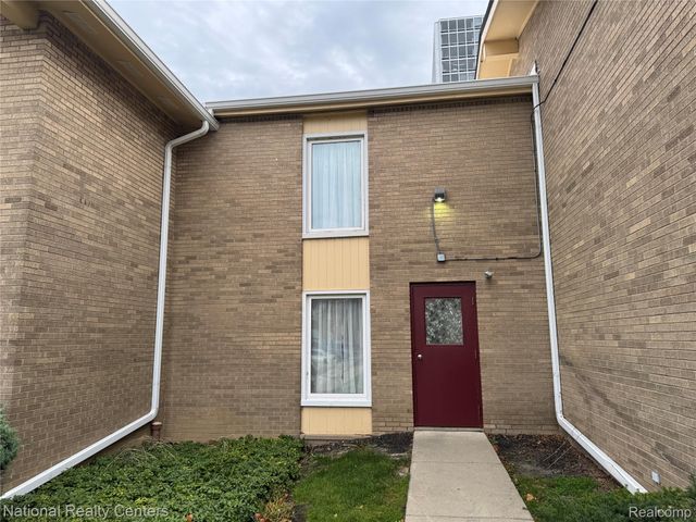 1550 Cherboneau Place 201, Detroit, MI 48027