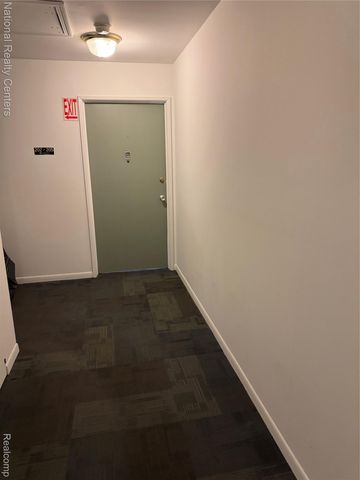 1550 Cherboneau Place 201, Detroit, MI 48027