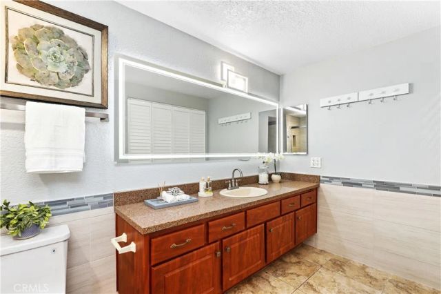 25701 View Pointe 8C, Lake Forest, CA 92630