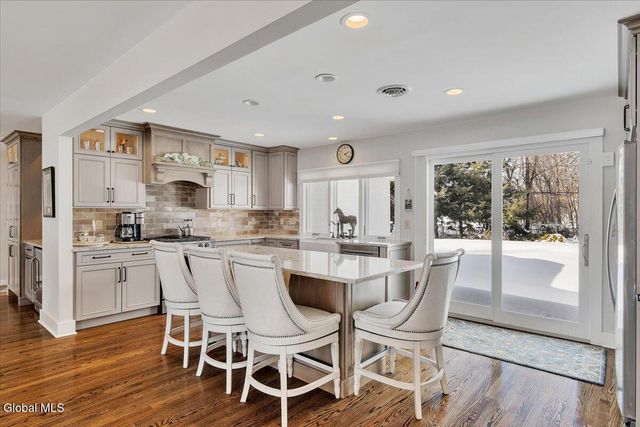 109 5th Avenue, Saratoga Springs, NY 12866