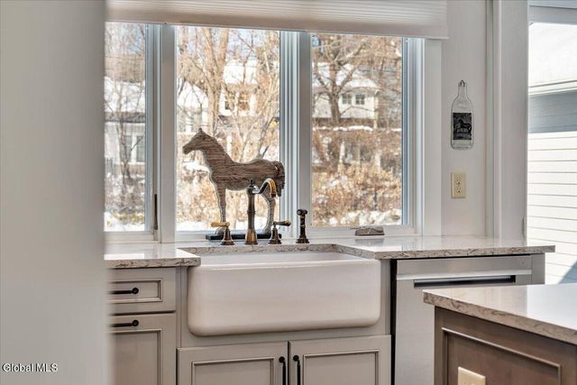 109 5th Avenue, Saratoga Springs, NY 12866