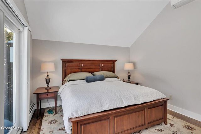 109 5th Avenue, Saratoga Springs, NY 12866