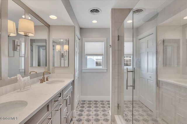 109 5th Avenue, Saratoga Springs, NY 12866