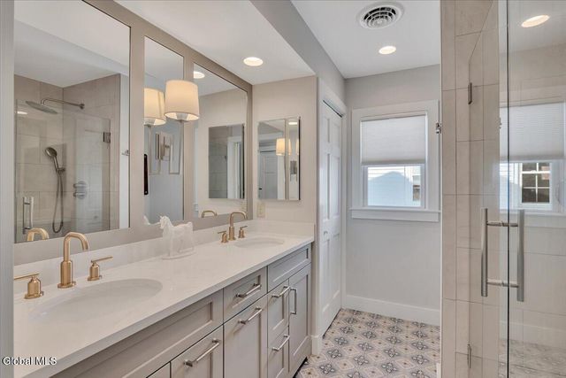 109 5th Avenue, Saratoga Springs, NY 12866