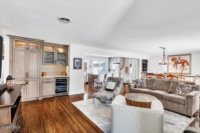 109 5th Avenue, Saratoga Springs, NY 12866