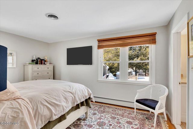 109 5th Avenue, Saratoga Springs, NY 12866