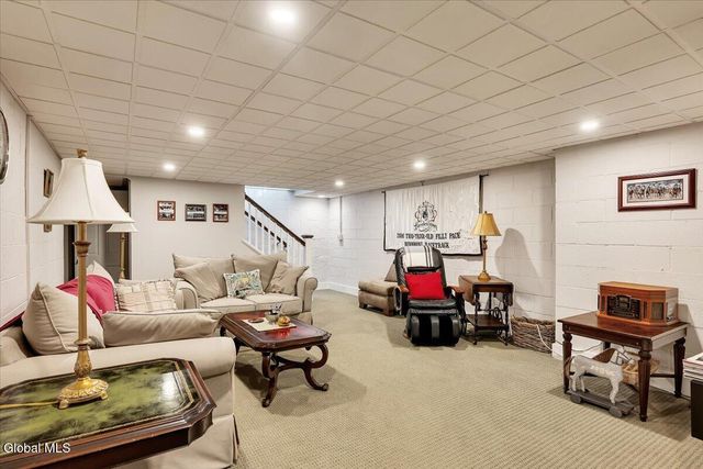 109 5th Avenue, Saratoga Springs, NY 12866