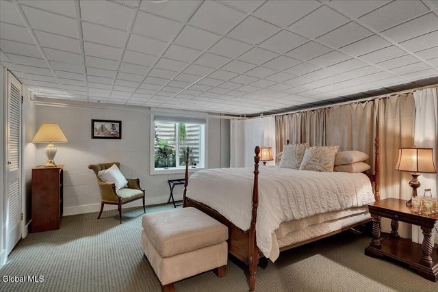 109 5th Avenue, Saratoga Springs, NY 12866