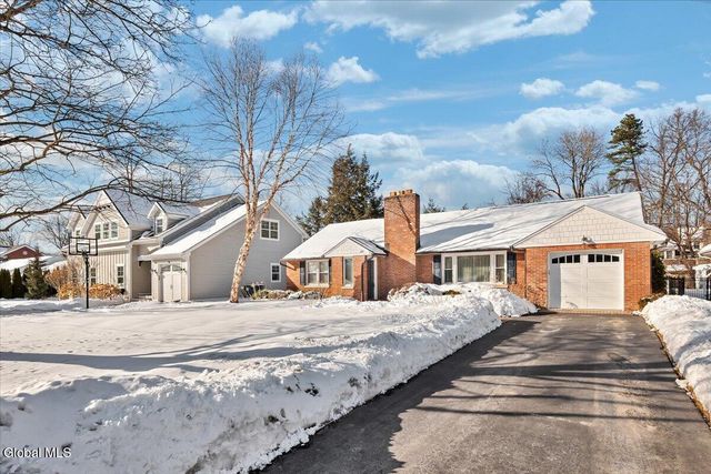 109 5th Avenue, Saratoga Springs, NY 12866