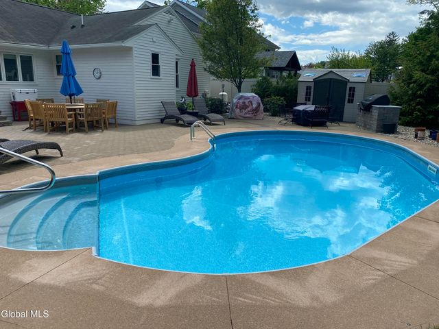 109 5th Avenue, Saratoga Springs, NY 12866