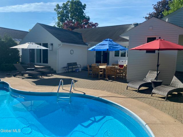 109 5th Avenue, Saratoga Springs, NY 12866