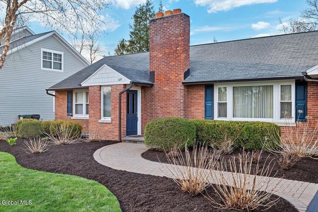 109 5th Avenue, Saratoga Springs, NY 12866