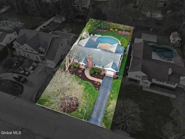 109 5th Avenue, Saratoga Springs, NY 12866