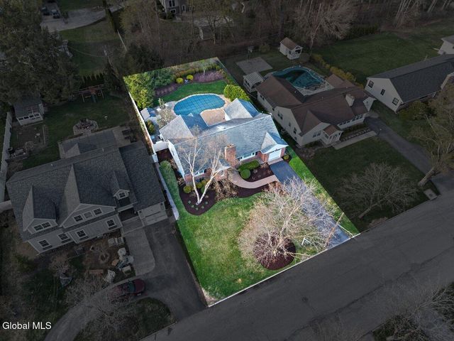 109 5th Avenue, Saratoga Springs, NY 12866