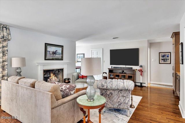 109 5th Avenue, Saratoga Springs, NY 12866