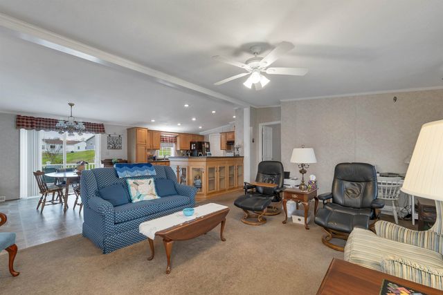 3 Eagle Nest Drive, Franklin, NH 03235