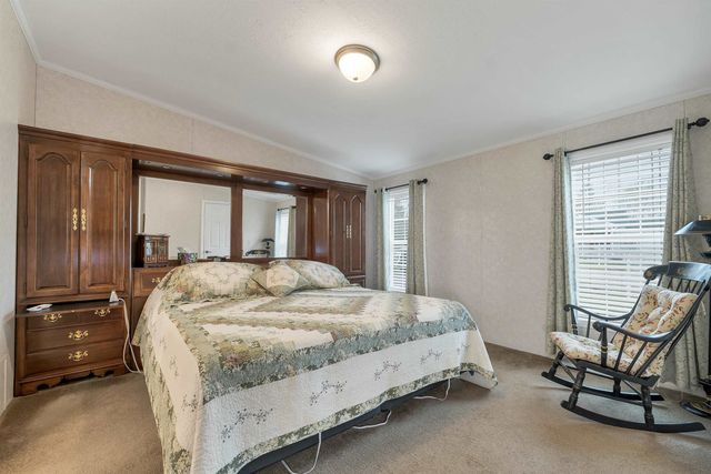 3 Eagle Nest Drive, Franklin, NH 03235