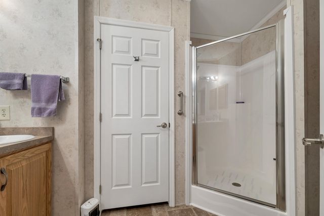 3 Eagle Nest Drive, Franklin, NH 03235