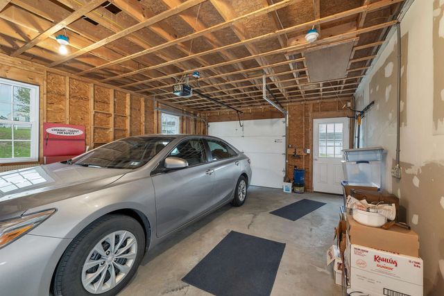 3 Eagle Nest Drive, Franklin, NH 03235