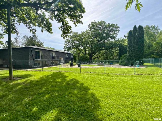 4211 US HWY 6, Coal Valley, IL 61240