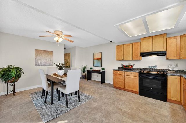 7920 Daffodil Way, Citrus Heights, CA 95610