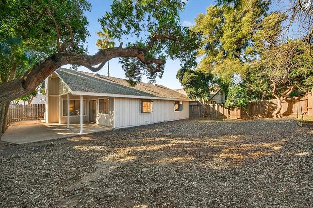 7920 Daffodil Way, Citrus Heights, CA 95610