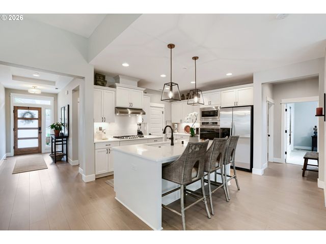 9629 N BOXWOOD St, Camas, WA 98607