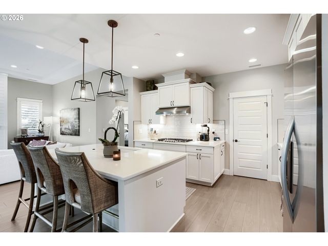 9629 N BOXWOOD St, Camas, WA 98607