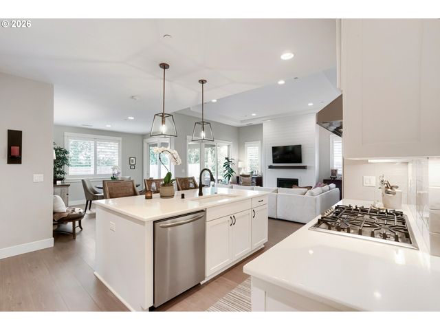 9629 N BOXWOOD St, Camas, WA 98607