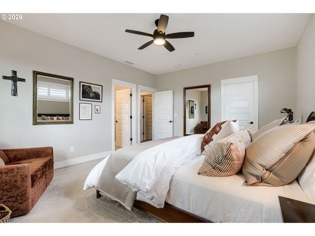 9629 N BOXWOOD St, Camas, WA 98607