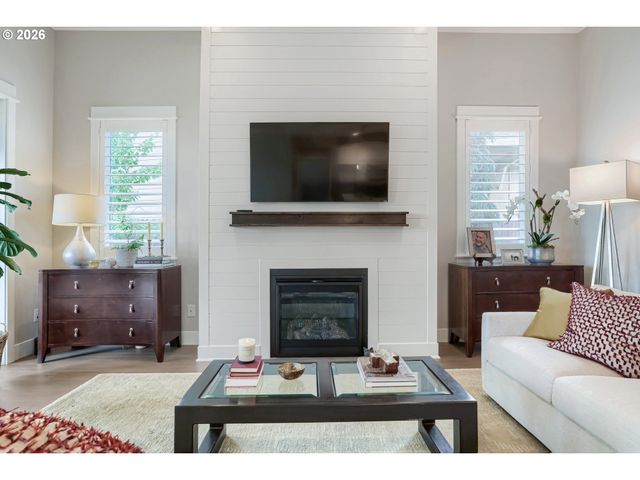 9629 N BOXWOOD St, Camas, WA 98607