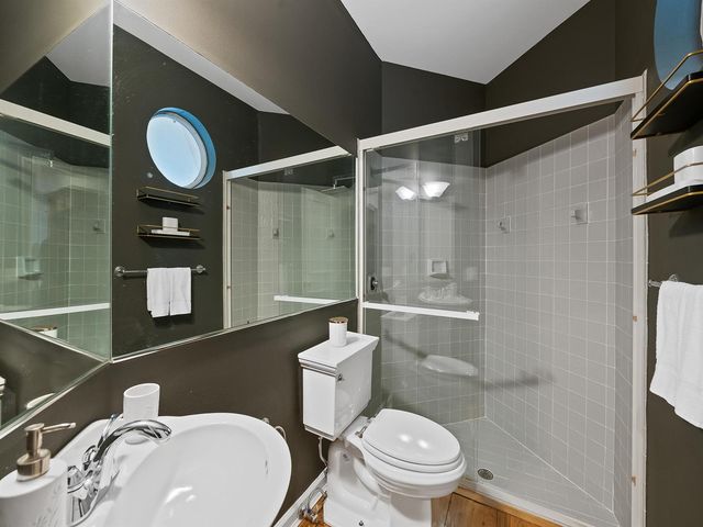 1207 Manor Drive S, Weston, FL 33326