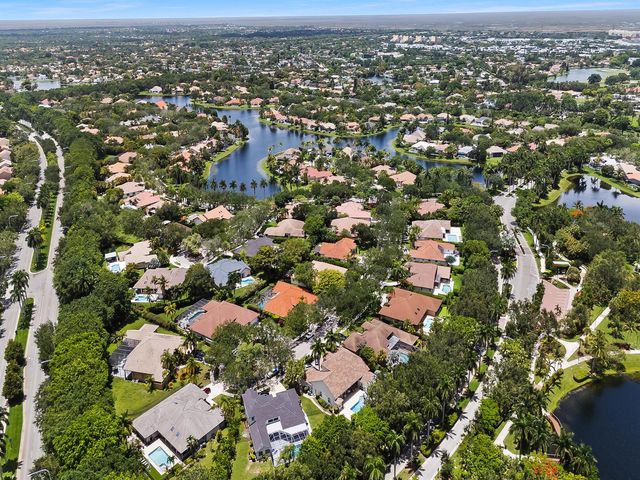 1207 Manor Drive S, Weston, FL 33326