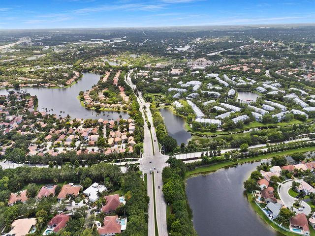 1207 Manor Drive S, Weston, FL 33326
