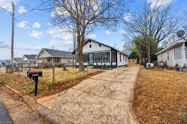 1610 Walker Place, High Point, NC 27260