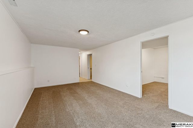 9645 Sahler Street, Omaha, NE 68134