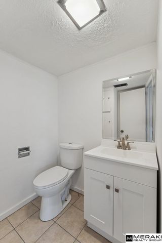 9645 Sahler Street, Omaha, NE 68134