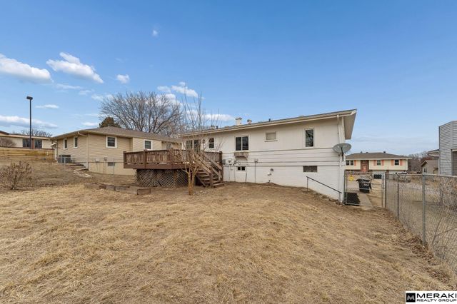 9645 Sahler Street, Omaha, NE 68134