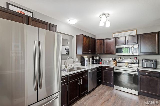 319 Hawks Perch Place, Hillsboro, MO 63050
