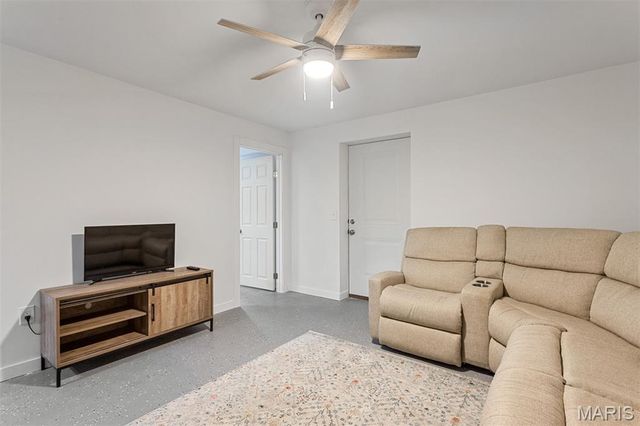 319 Hawks Perch Place, Hillsboro, MO 63050