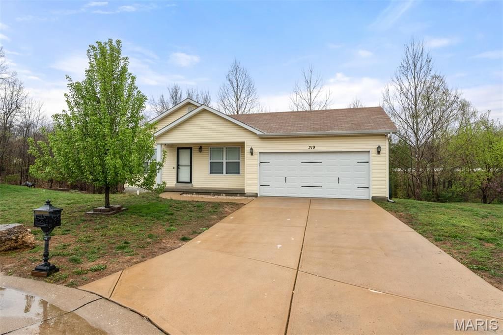 319 Hawks Perch Place, Hillsboro, MO 63050