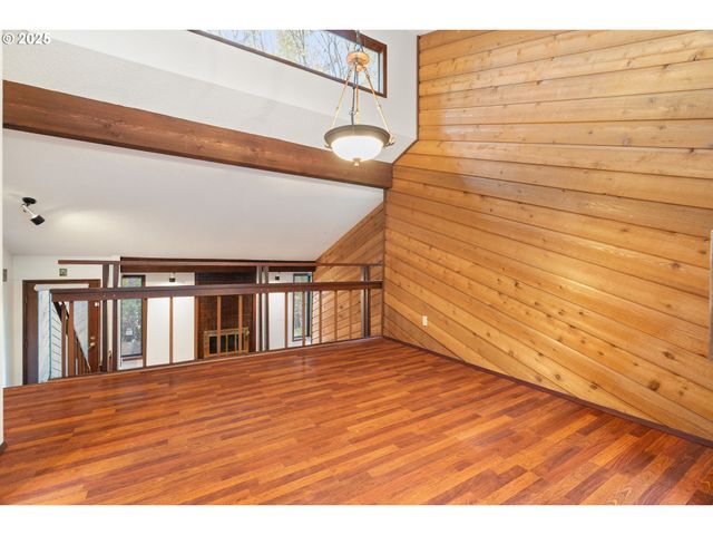 9411 Sw 62ND Dr, Portland, OR 97219