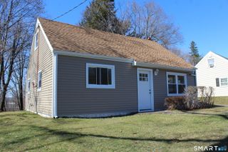 52 Glen Haven Road, New Haven, CT 06513