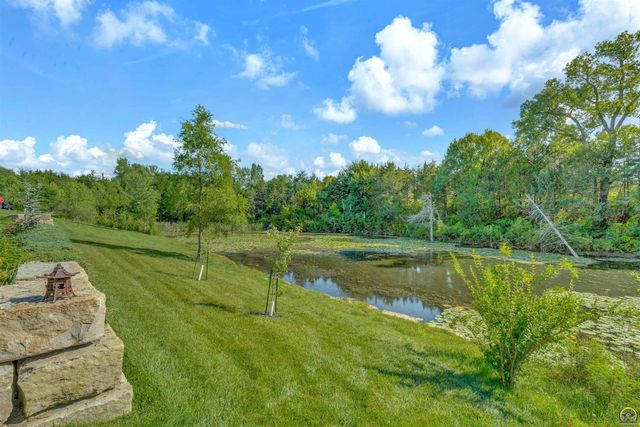 6131 SW 47th ST, Topeka, KS 66610