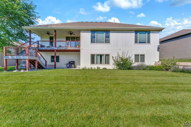 6131 SW 47th ST, Topeka, KS 66610