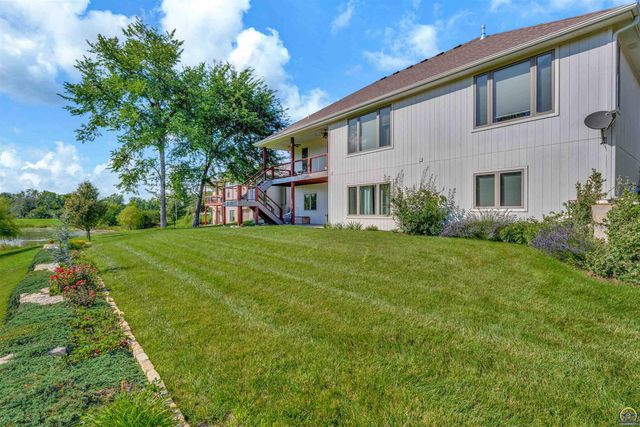 6131 SW 47th ST, Topeka, KS 66610