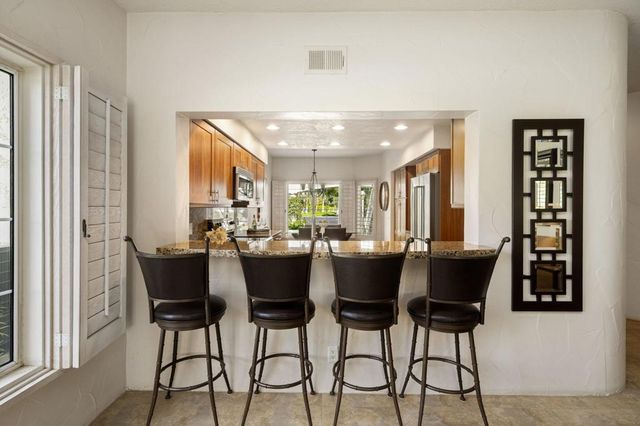 618 Vista Lago Circle N, Palm Desert, CA 92211