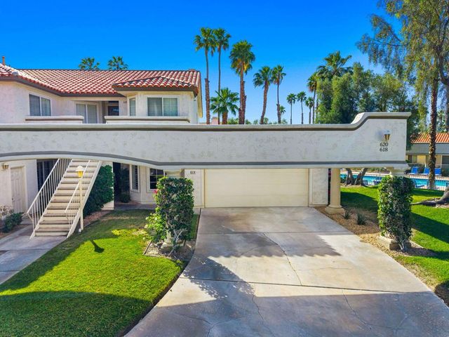 618 Vista Lago Circle N, Palm Desert, CA 92211